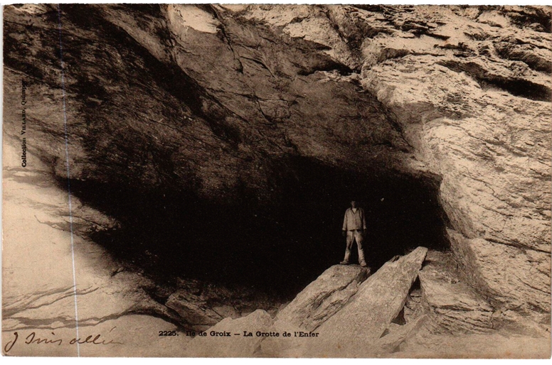 915-groix-ile-groix-grotte-enfer.jpg